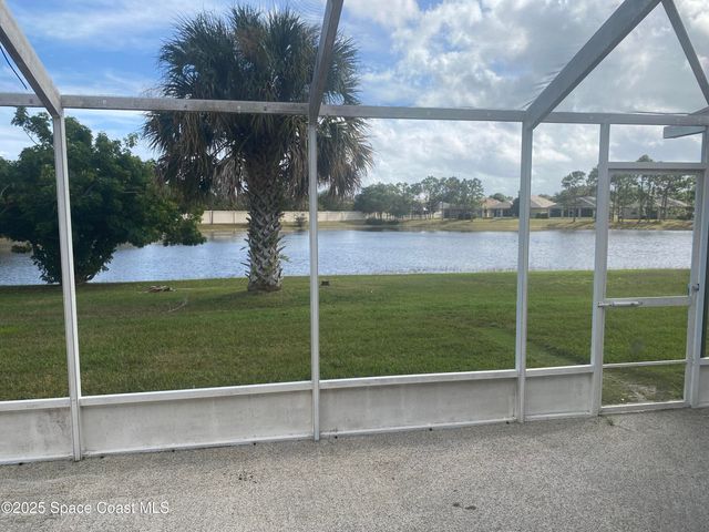 3166 Lago Vista Drive, Melbourne, FL 32940