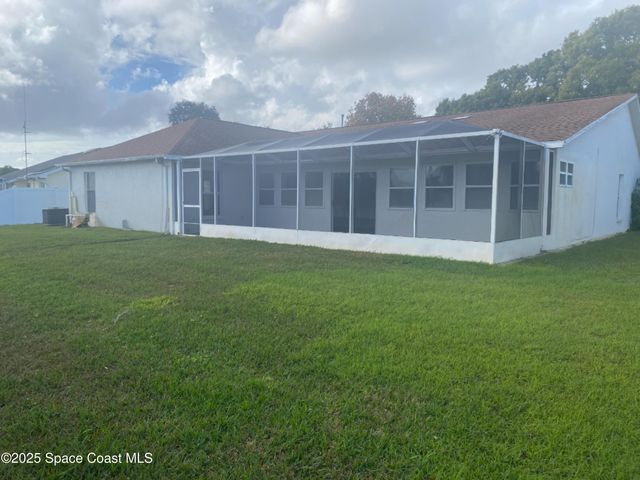 3166 Lago Vista Drive, Melbourne, FL 32940