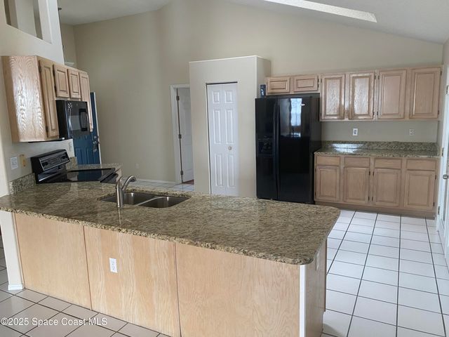 3166 Lago Vista Drive, Melbourne, FL 32940