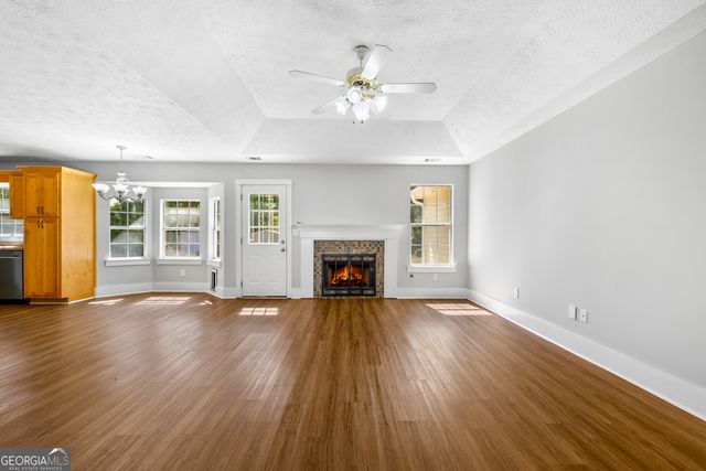 108 Nicki Court, Hampton, GA 30228