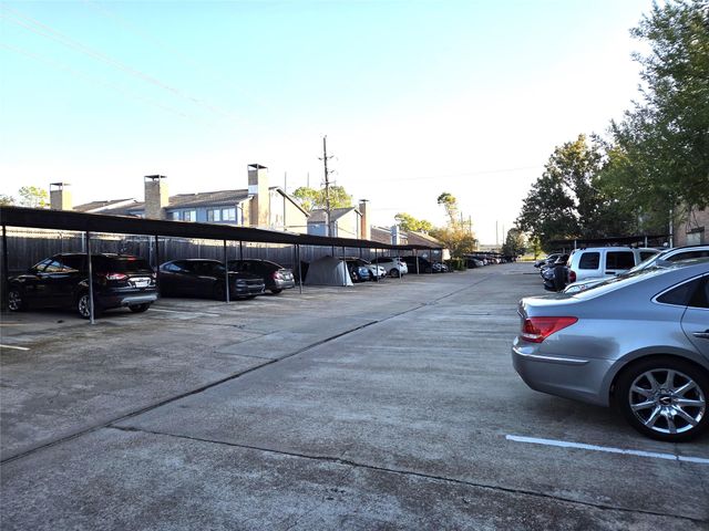 10053 Westpark Drive 326, Houston, TX 77042