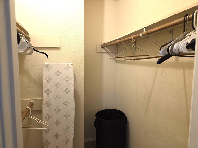 10053 Westpark Drive 326, Houston, TX 77042