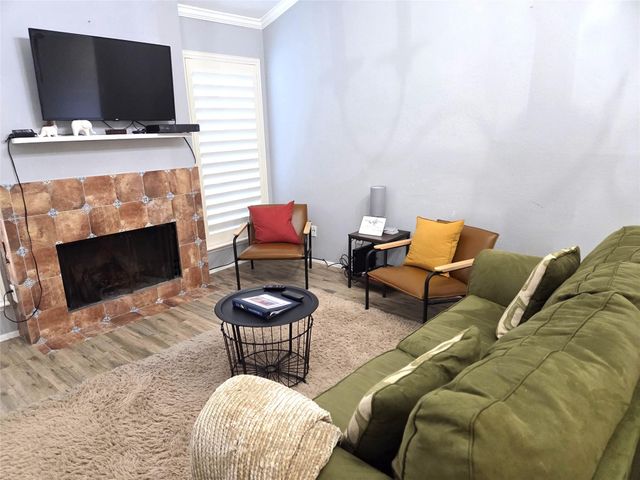 10053 Westpark Drive 326, Houston, TX 77042