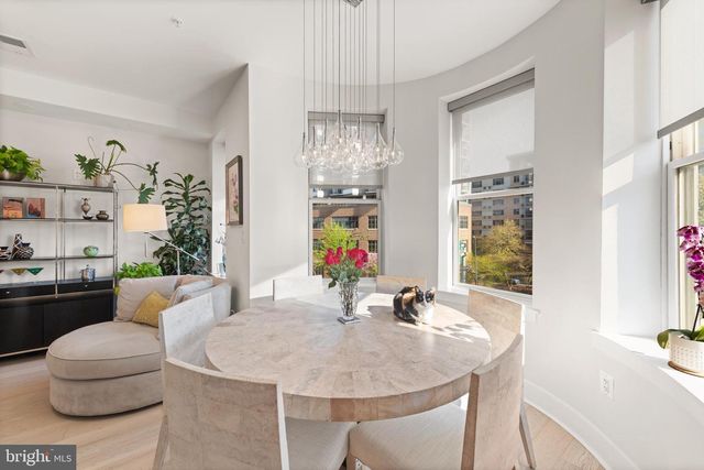 475 New York Ave NW Unit 7, Washington, DC 20001