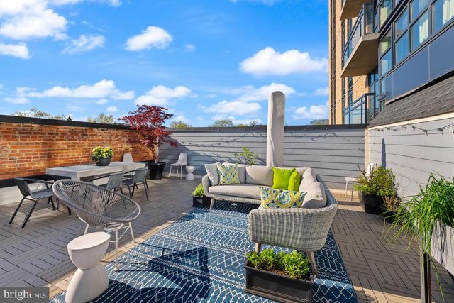 475 New York Ave NW Unit 7, Washington, DC 20001