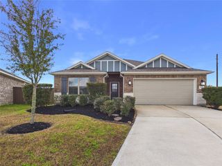 2002 Brisa Lane, Mont Belvieu, TX 77523