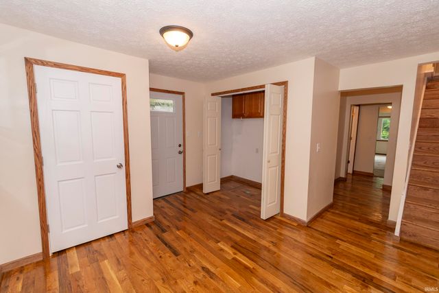 26490 Southport Drive, South Bend, IN 46628