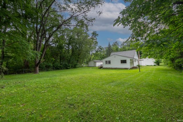26490 Southport Drive, South Bend, IN 46628