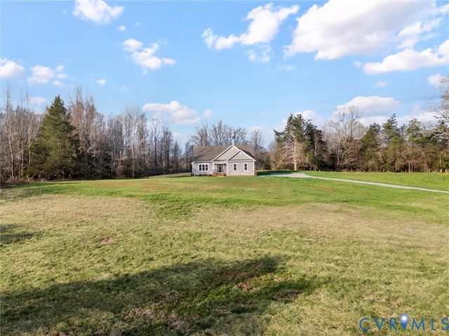 2021 Ridge Rd, Powhatan, VA 23139
