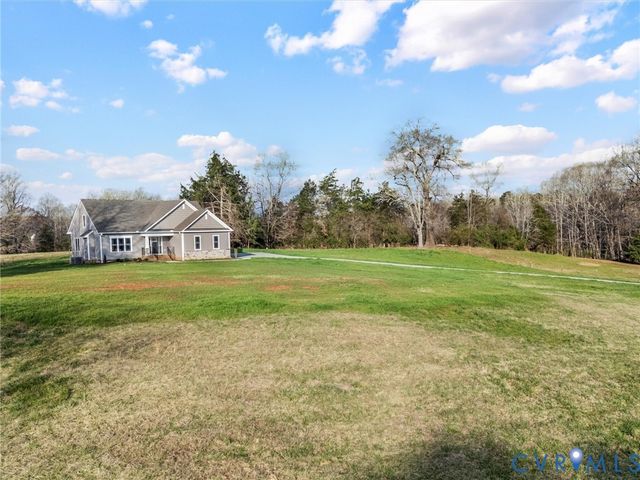 2021 Ridge Rd, Powhatan, VA 23139