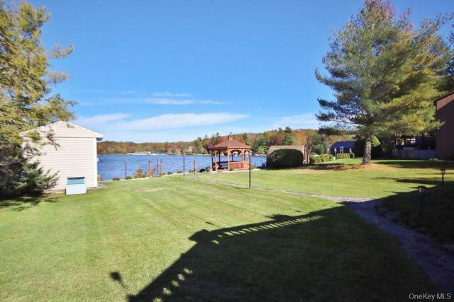 44 Lake Shore Drive S, Rock Hill, NY 12775