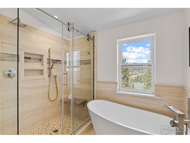 880 Hummer Dr, Nederland, CO 80466