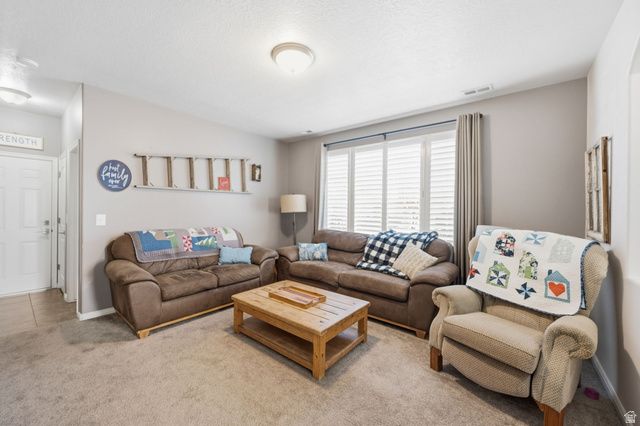 1138 N KENSINGTON DR, North Salt Lake, UT 84054