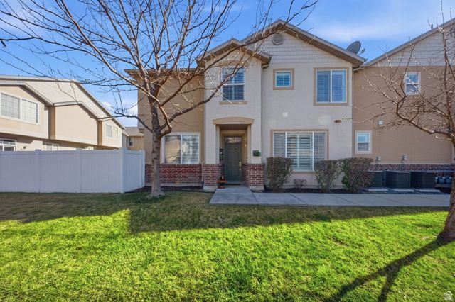 1138 N KENSINGTON DR, North Salt Lake, UT 84054