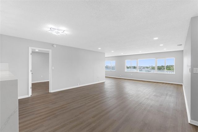 100 BLUFF VIEW DRIVE 404C, Belleair Bluffs, FL 33770