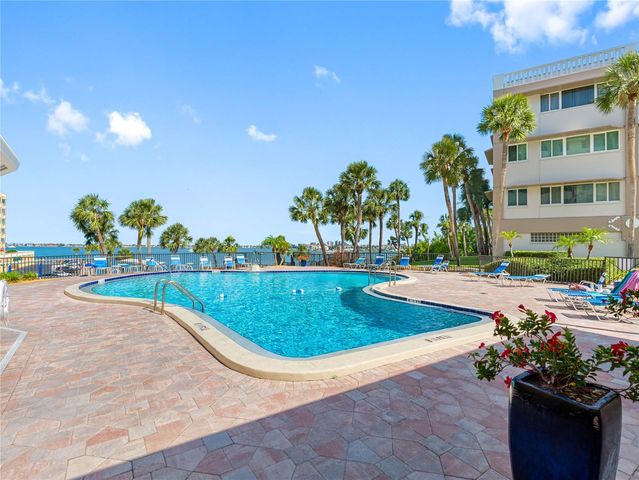 100 BLUFF VIEW DRIVE 404C, Belleair Bluffs, FL 33770