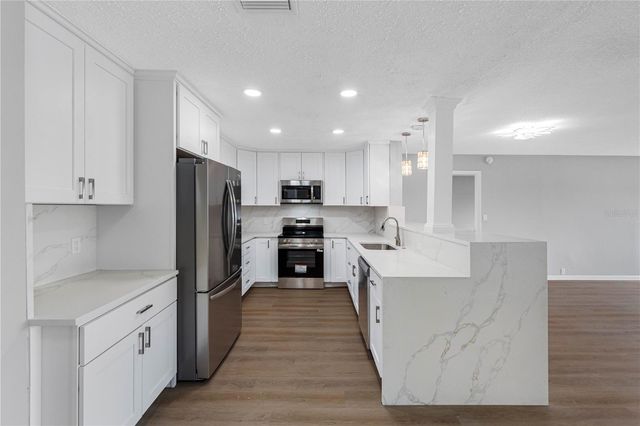 100 BLUFF VIEW DRIVE 404C, Belleair Bluffs, FL 33770