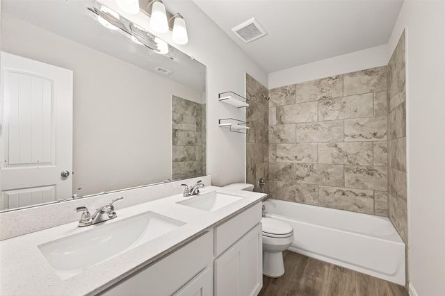 6823 Escondido Drive, Rosharon, TX 77583