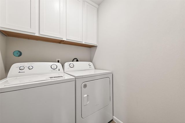 6823 Escondido Drive, Rosharon, TX 77583