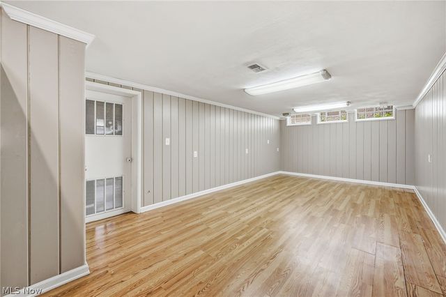 2227 Fenwick Road, University Heights, OH 44118