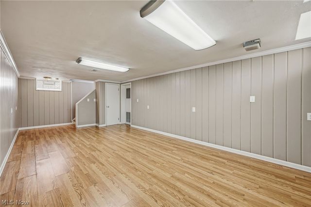 2227 Fenwick Road, University Heights, OH 44118