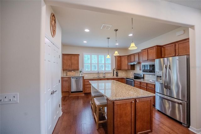7676 SW 94TH CIRCLE, Ocala, FL 34481