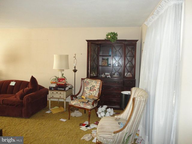 21 MERION PL, Trenton, NJ 08648
