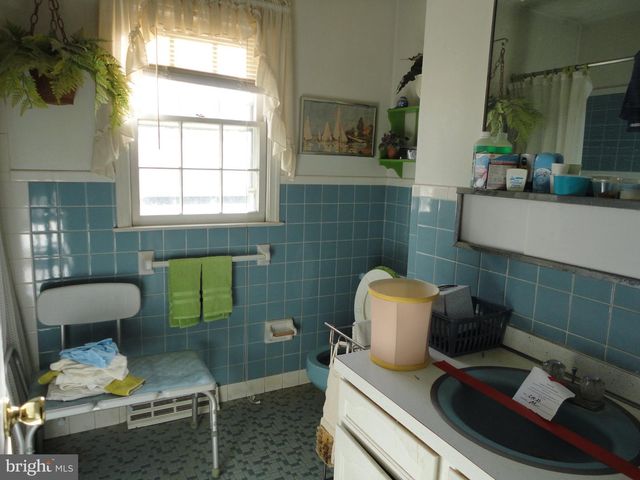 21 MERION PL, Trenton, NJ 08648