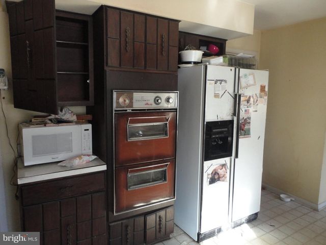 21 MERION PL, Trenton, NJ 08648