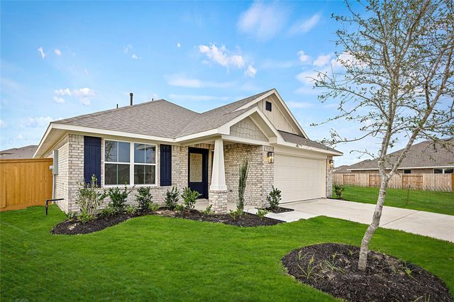 2225 W Post Oak Circle, Dayton, TX 77535