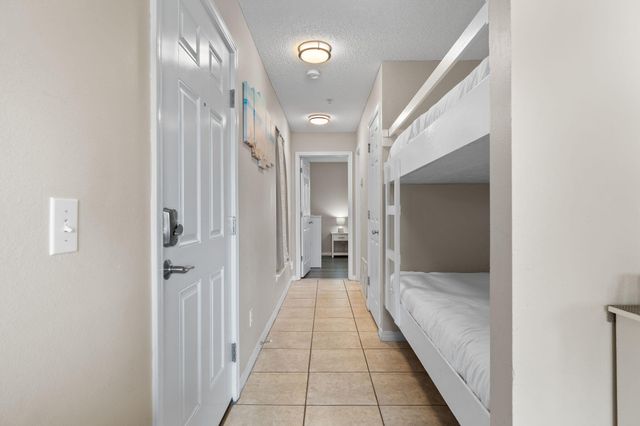 8436 Gulf Boulevard UNIT 423, Navarre, FL 32566