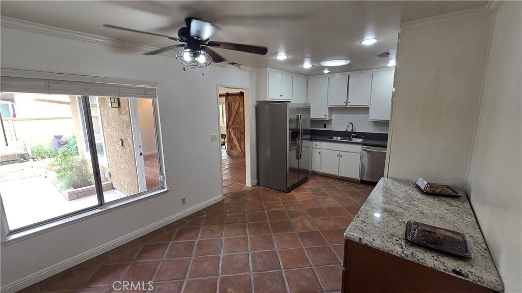 Image 9 of property listing at 25657 Almendra Drive, Valencia, CA 91355