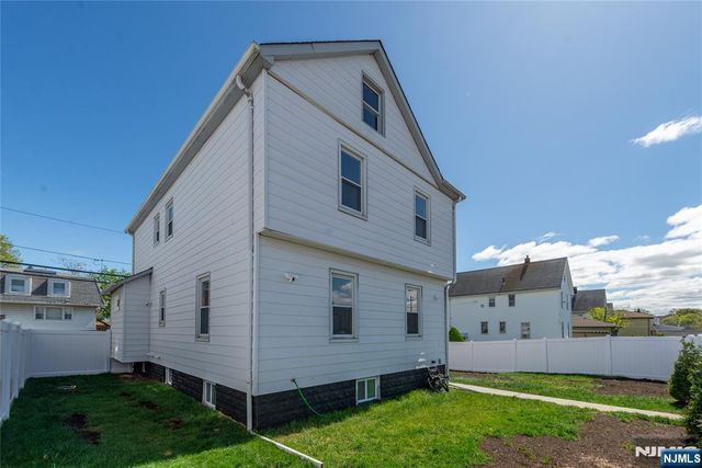 140 Washington Street, Lodi, NJ 07644