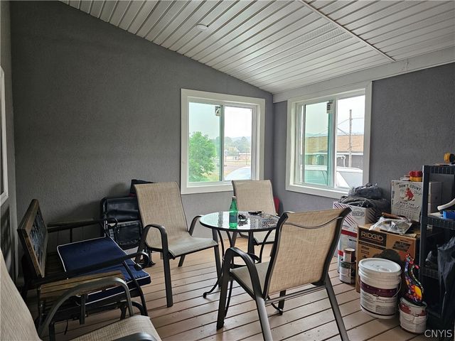 1102 Oak Street, Utica, NY 13502