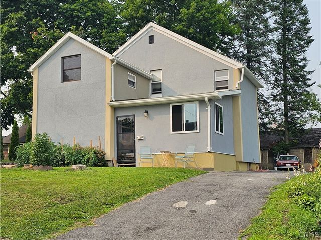 1102 Oak Street, Utica, NY 13502