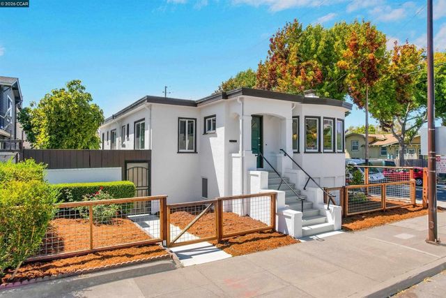 1300 Kains Ave, Berkeley, CA 94702