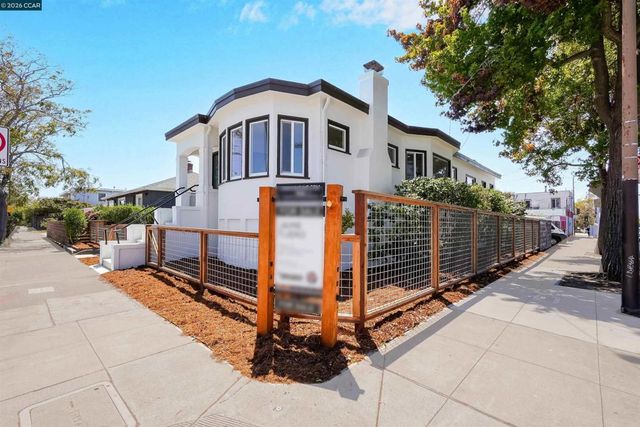 1300 Kains Ave, Berkeley, CA 94702