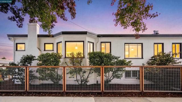 1300 Kains Ave, Berkeley, CA 94702