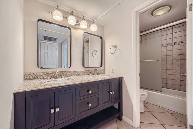 7920 Rockwood LN 203, Austin, TX 78757