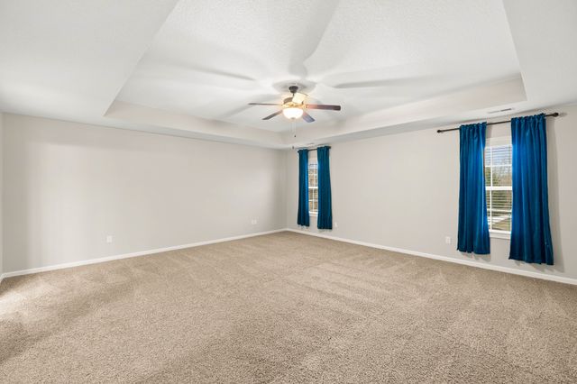 608 NE 45th Court, Ankeny, IA 50021