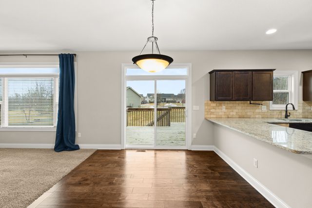 608 NE 45th Court, Ankeny, IA 50021