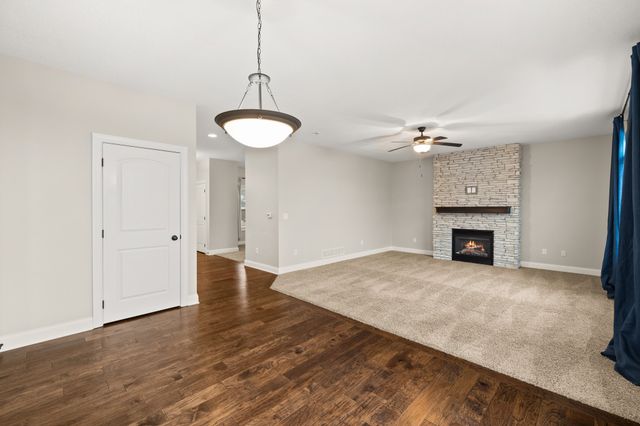 608 NE 45th Court, Ankeny, IA 50021