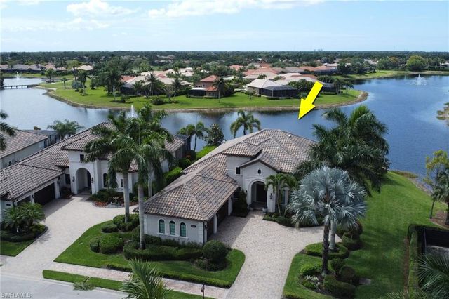6685 Costa CIR, Naples, FL 34113