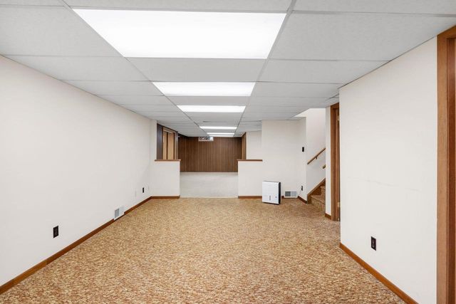 560 THOMAS STREET, Fond Du Lac, WI 54935