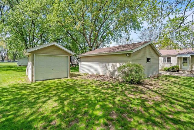 560 THOMAS STREET, Fond Du Lac, WI 54935
