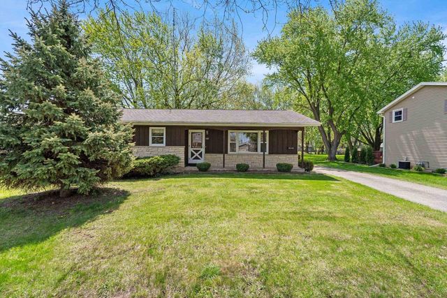 560 THOMAS STREET, Fond Du Lac, WI 54935