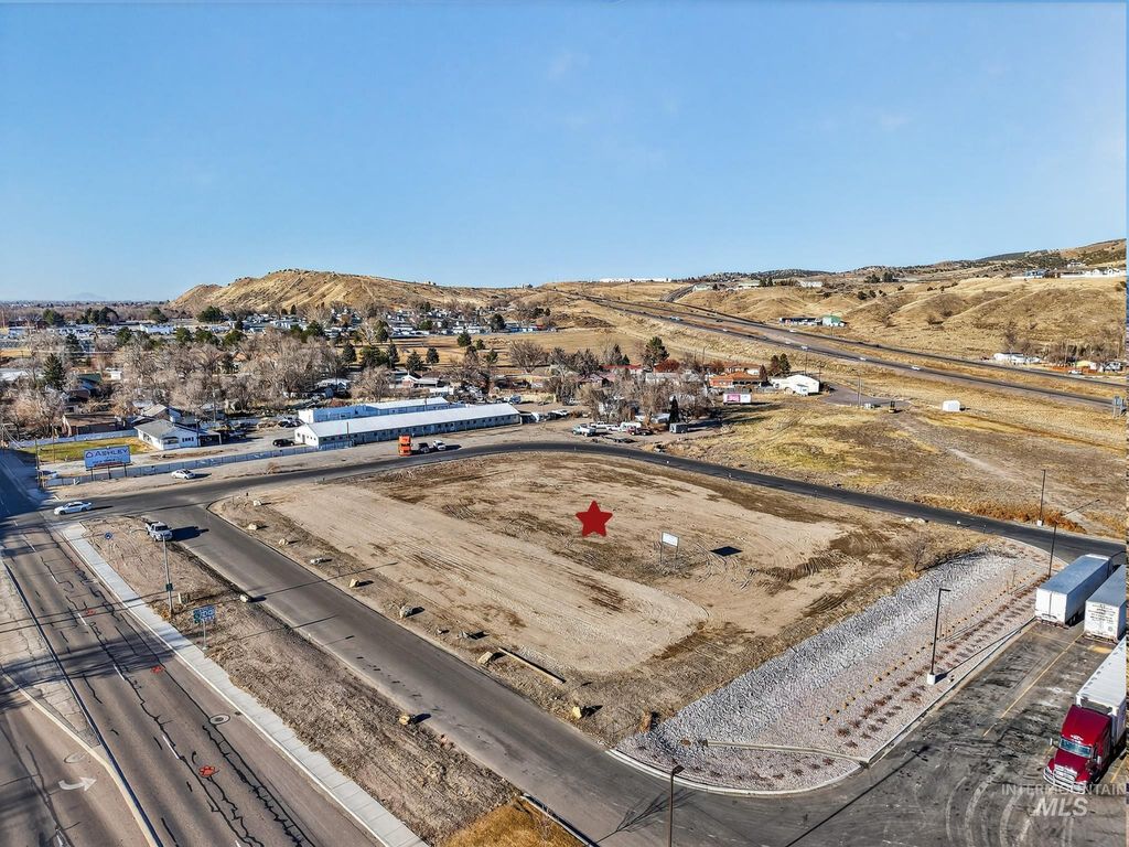 3300 S 5th Ave., Pocatello, ID 83204 photo 4