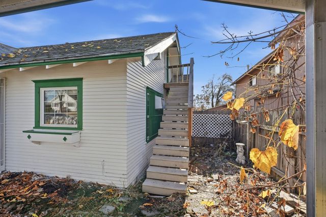 38 E Lacrosse Ave, Spokane, WA 99207