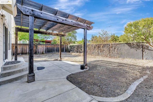 5052 PERRY WAY, Antioch, CA 94531