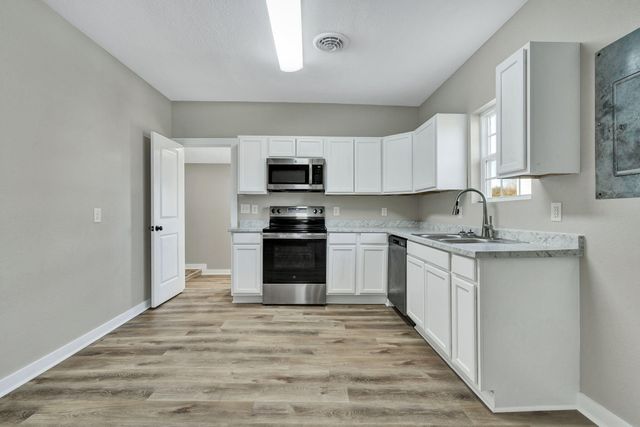 1140 6th Street NE, Cleveland, TN 37311